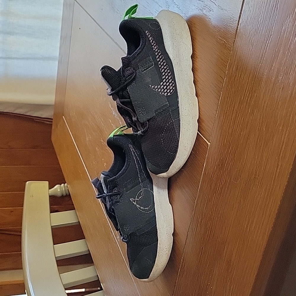 Nike kids sneakers